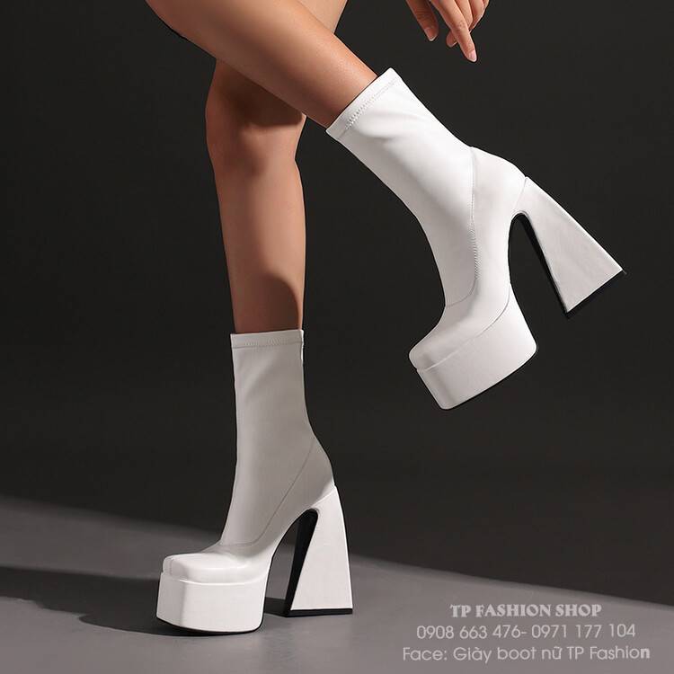 Giày boot dancer màu trắng MẪU MỚI gót vuông 14.5CM ĐƠN GIẢN- HIỆN ĐẠI GBN62B