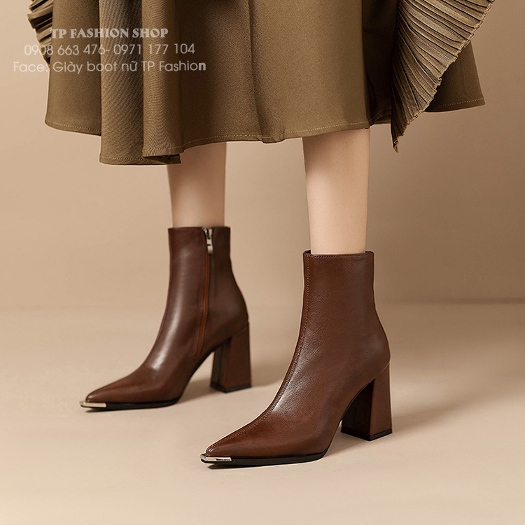 Giày boot nữ cổ ngắn màu nâu ĐƠN GIẢN mũi nhọn GÓT VUÔNG sang chảnh GBN67C