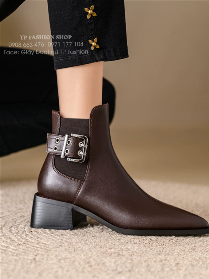 Giày boot nữ CỔ CHUN đế thấp 4cm màu nâu, mũi nhọn có khuy cài SANG CHẢNH GBN73C