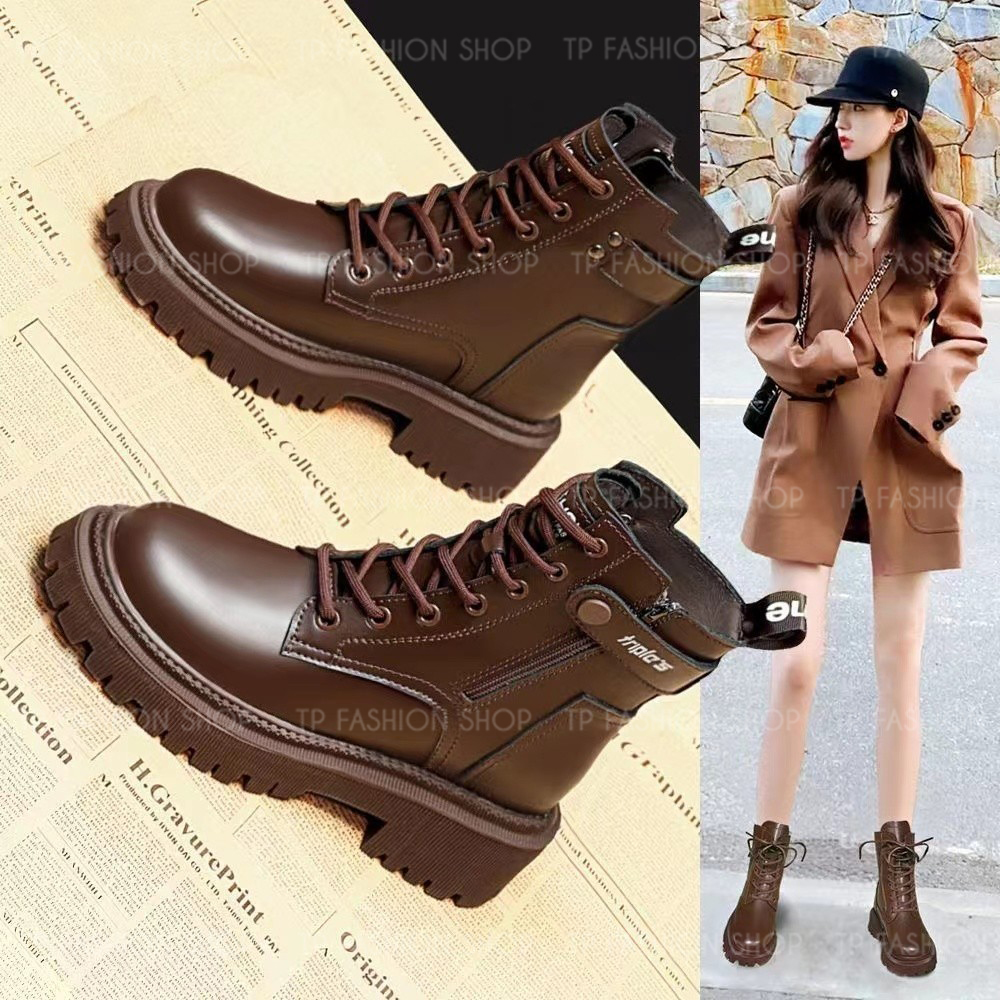 Giày boot nữ cột dây MÀU NÂU ,ĐẾ THẤP 5CM chống trượt có đai ngang TRẺ TRUNG GBN82C