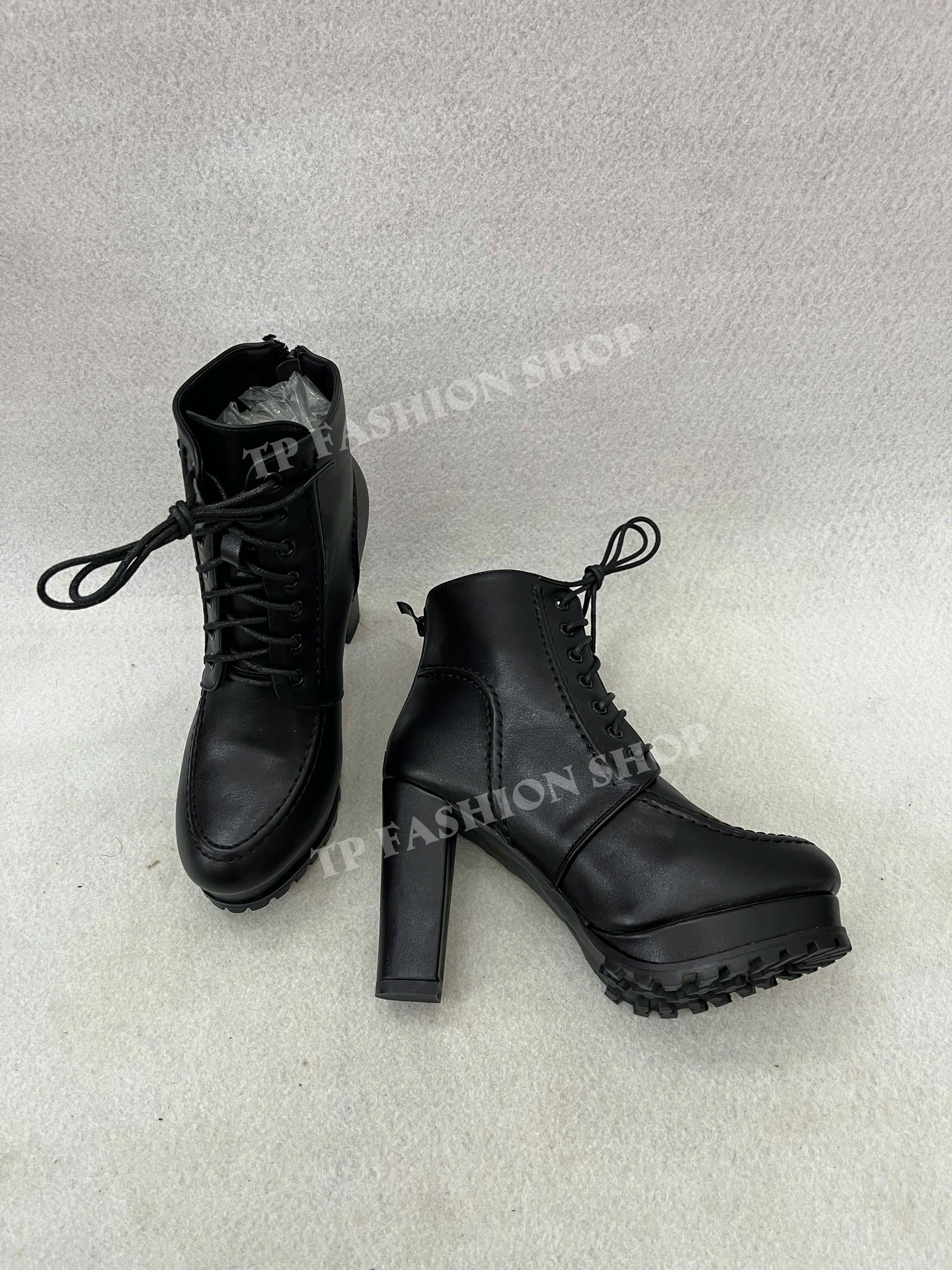 Giày boot nữ cột dây  gót vuông 10.5cm ÔM CHÂN TÔN DÁNG mang tiệc, biểu diễn, chụp ảnh GBN94