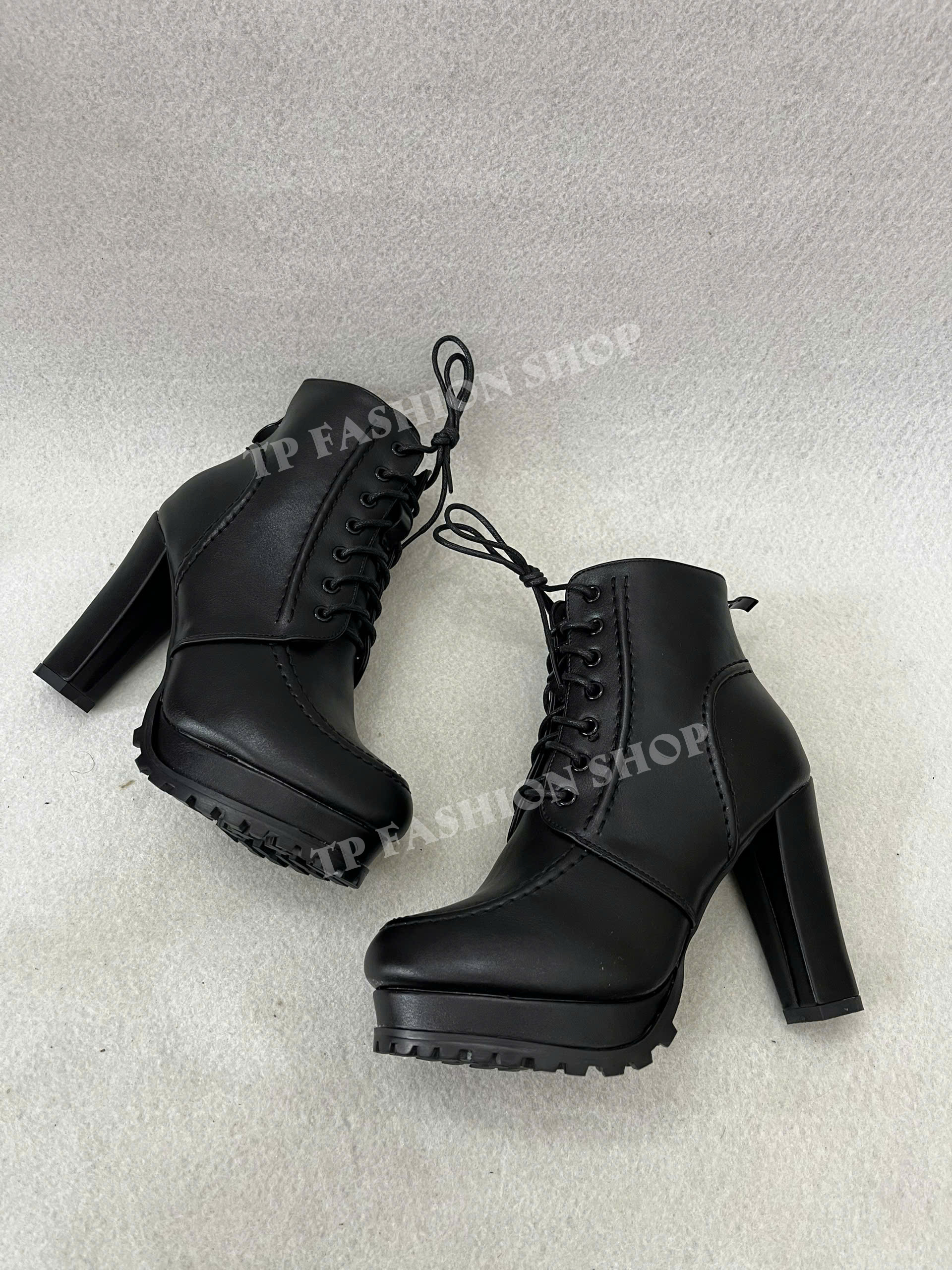 Giày boot nữ cột dây  gót vuông 10.5cm ÔM CHÂN TÔN DÁNG mang tiệc, biểu diễn, chụp ảnh GBN94