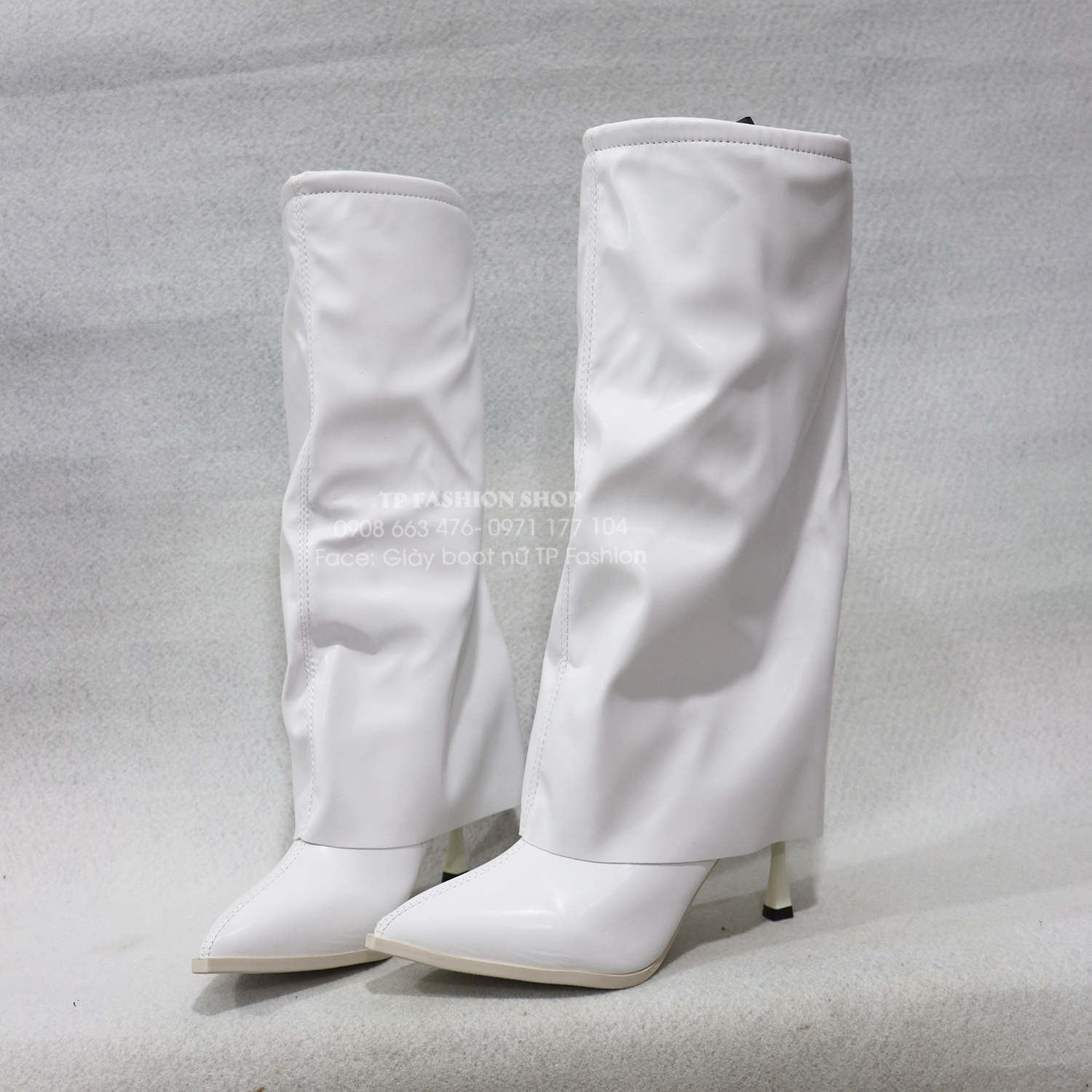 Giày boot nữ cổ gập THỜI TRANG mũi nhọn, gót nhọn 9cm màu trắng GCC24B