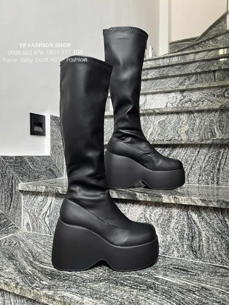 Giày boot nữ cổ cao dưới gối ĐẾ BÁNH MÌ 12CM hack dáng da PU mềm ÔM CHÂN GCC46A 