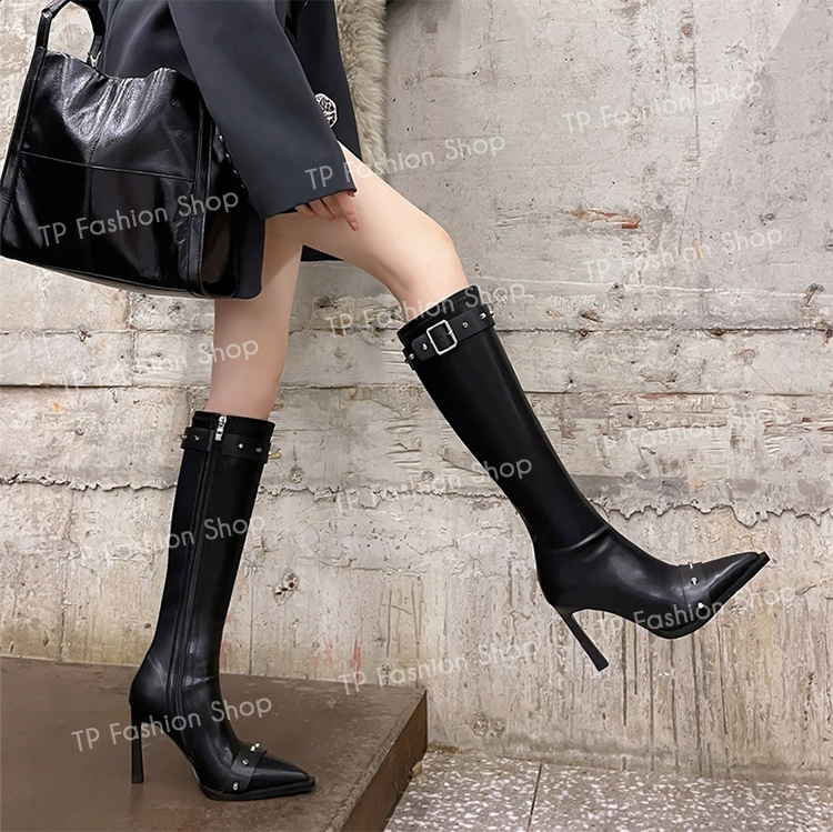 Giày boot cổ cao dưới gối đinh tán, mũi nhọn, gót nhọn phong cách trẻ trung hiện đại GCC60A