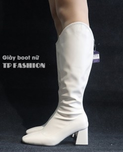 Boot cao dưới gối cổ chữ V gót vuông 7cm màu kem GCC12502 Boot cao dưới gối cổ chữ V gót vuông 7cm màu kem GCC12502