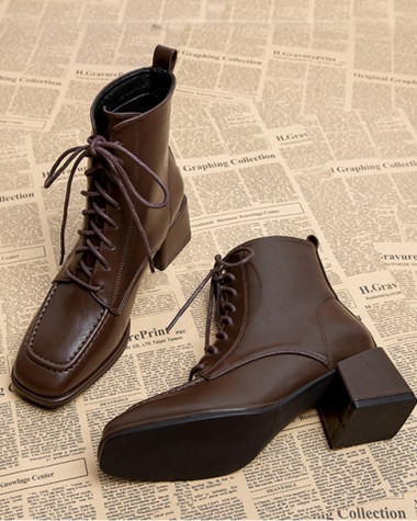 Boot cổ lửng màu NÂU ĐẤT mũi vuông SÀNH ĐIỆU GBN112.03 Boot cổ lửng màu NÂU ĐẤT mũi vuông SÀNH ĐIỆU GBN112.03