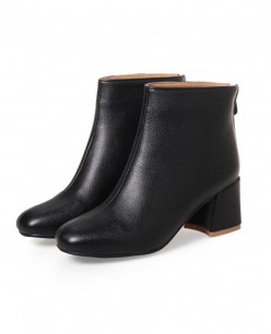 Boot cổ ngắn ĐƠN GIẢN gót vuông 6cm GBN3501 Boot cổ ngắn ĐƠN GIẢN gót vuông 6cm GBN3501