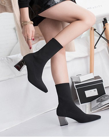 Boot len cổ lửng thời thượng ôm chân GBN09 Boot len cổ lửng thời thượng ôm chân GBN09