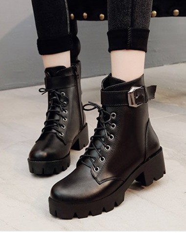 Boot nữ cổ ngắn đế thô 5cm hiện đại GBN25 Boot nữ cổ ngắn đế thô 5cm hiện đại GBN25