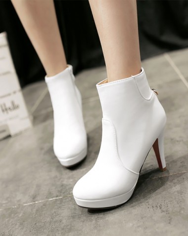 Boot  cổ ngắn trắng cao gót duyên dáng GBN195 Boot  cổ ngắn trắng cao gót duyên dáng GBN195