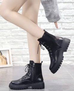 Giày boot nữ cột dây ĐẾ THẤP 4CM  chống trượt  cho style TRẺ TRUNG- HIỆN ĐẠI GBN32A