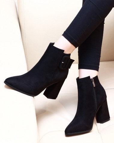 Giày boot nữ đế vuông da lộn sang chảnh GBN198 Giày boot nữ đế vuông da lộn sang chảnh GBN198