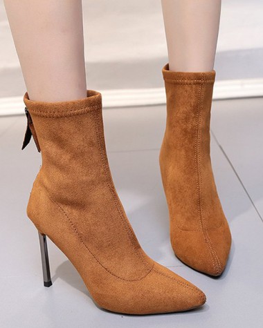 Boot tất cổ lửng da lộn sành điệu màu da bò GBN19002 Boot tất cổ lửng da lộn sành điệu màu da bò GBN19002