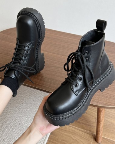 Giày combat boot nữ cột dây cổ ngắn đế 4cm GBN123A